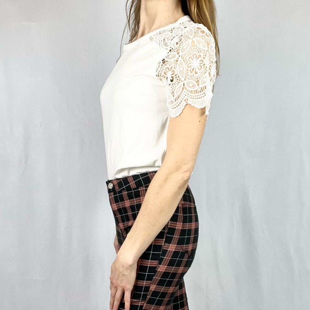 LOVE SCARLETT | 🤍 Fancy White Lace Trim & Sleeves Blouse Top